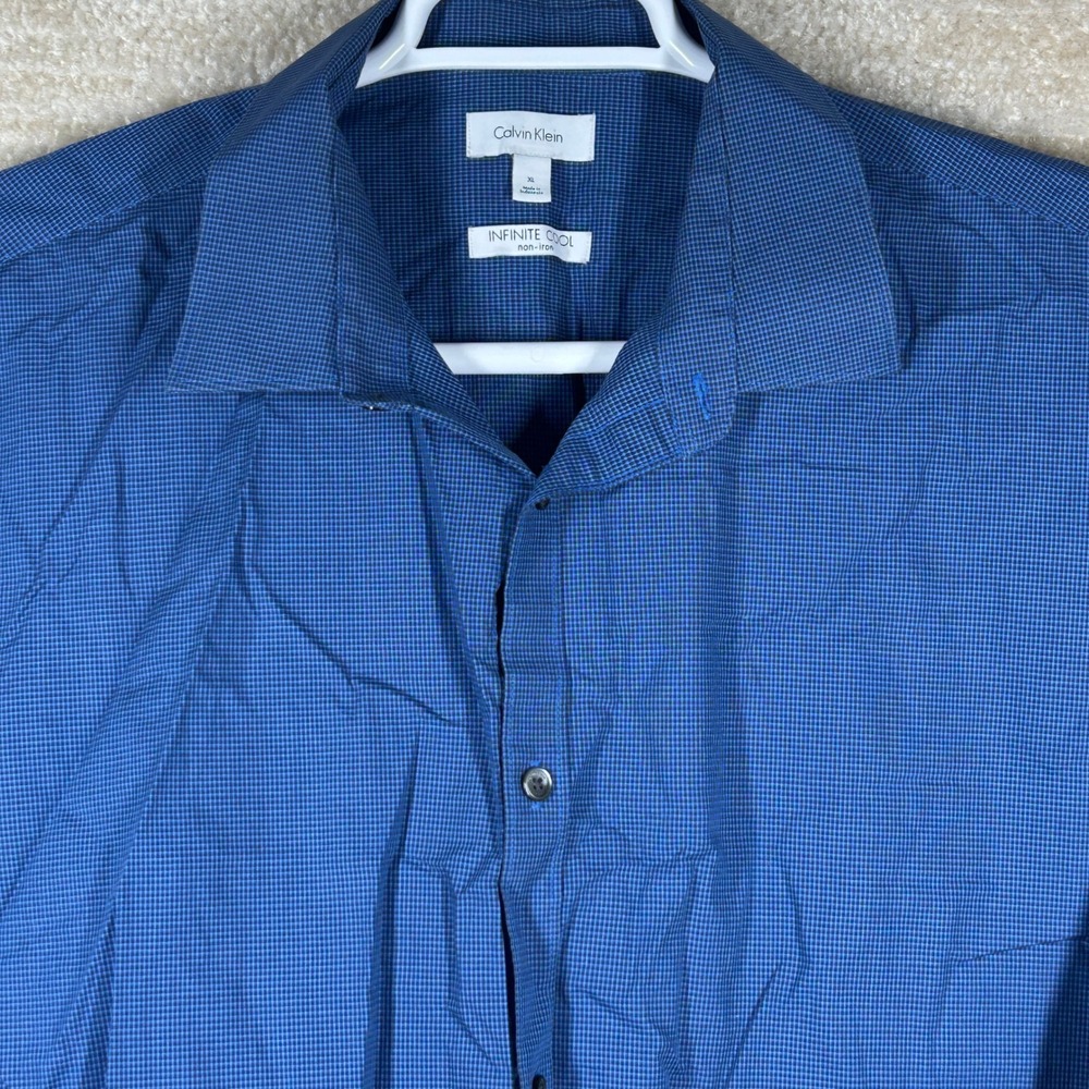 Calvin Klein Mens Quiet Luxury Infinite Cool Non-Iron Dress Shirt Blue XL Check